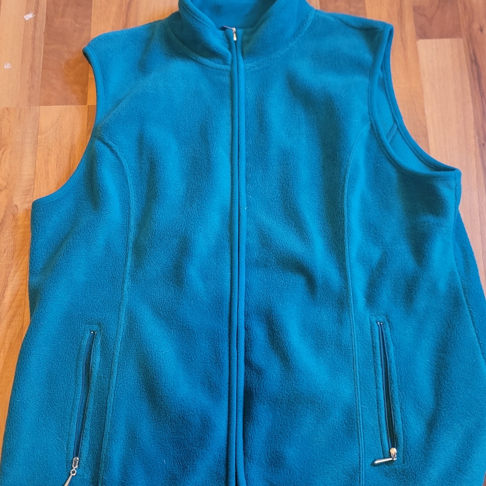 Karen Scott Sport Teal Fleece Vest